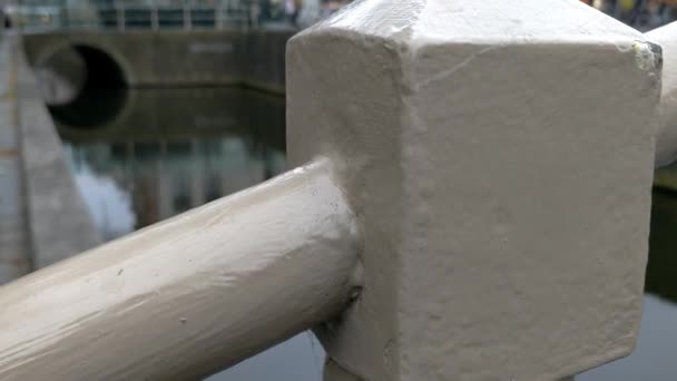Lift Bridge Railing Wide Shote Dutch Canal Middle City Centre — Videoclip de stoc