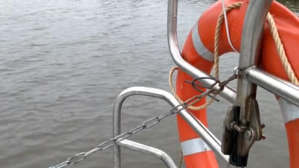 Small Bicycle Ferry Duch Canal Van Harinxmakanaal Friesland Netherlands — Stok video