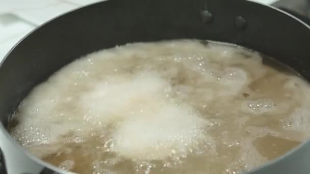 Close Deep Frying Potatoes — Stockvideo