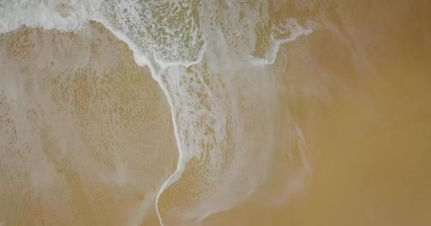 Slow Flight Isolated Beach Waves Wild Colorful Ocean Australia — Vídeo de Stock