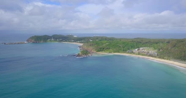 Spectacular Aerial Morning Flight Wild Blue Ocean Bay Australia — Vídeo de Stock