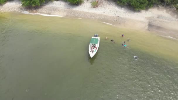 360 Drone Shot Boat Chacachacare Island Located North West Coast — Stok video