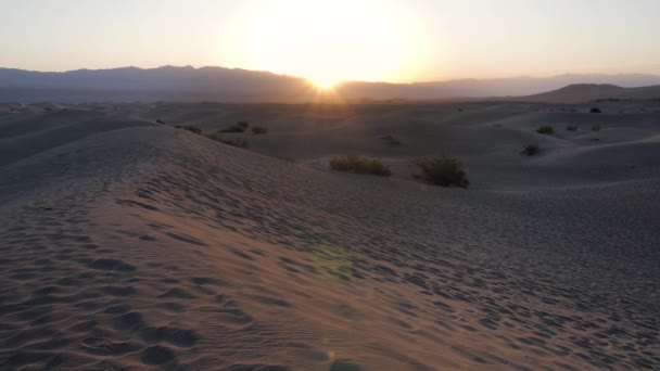 Sun Rising Sand Dunes Death Valley National Park Slow Motion — Stockvideo