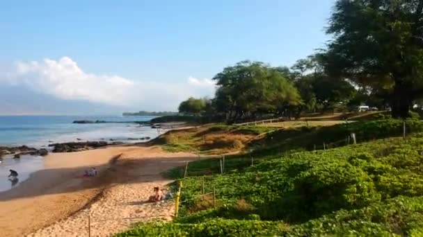 Spanning Aerial Footage Kamaole Iii Beach Maui Hawaii — Stock Video