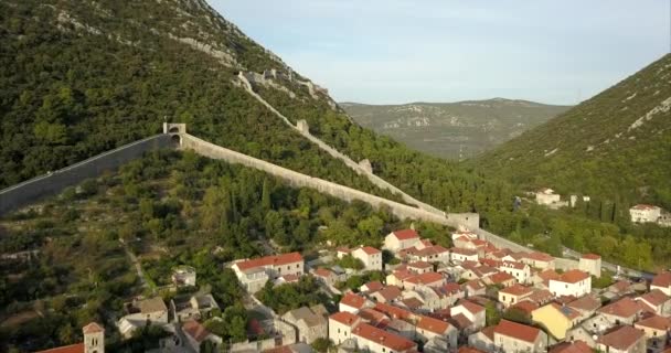 Aerial Shot Ston Croatia Ancient Walled City Camera Follows Walls — Video Stock