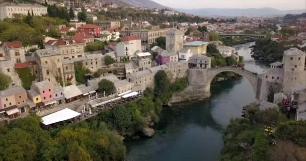 Mostar Bosnia Herzegovina Aerial Shot Stari Most Old Bridge — Stockvideo