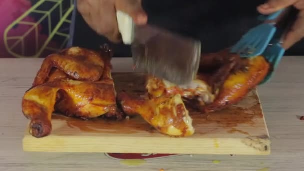 Slicing Roasted Chiken Cuttingboard — Video