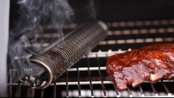 Close Smoker Ribs Pan Baby Back Pork Rub Sauced Ribs — Video