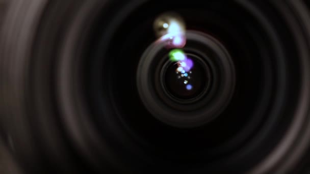 Εικόνα Ενός Φακού Leica Και Έκθεσή Του Στην Εργασία — Αρχείο Βίντεο