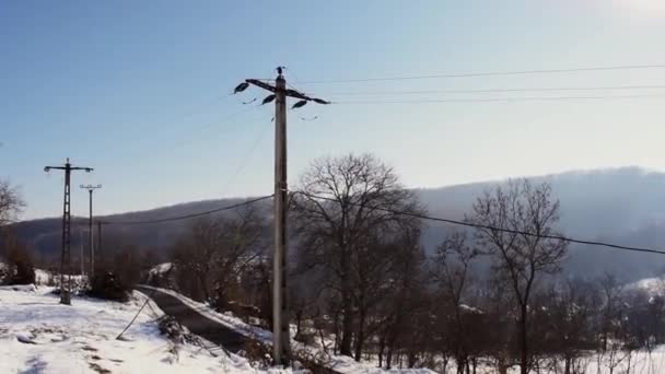 Ηλεκτρικές Γραμμές Ηλεκτρικό Ρεύμα Στους Λόφους Για Τους Πολίτες Από — Αρχείο Βίντεο