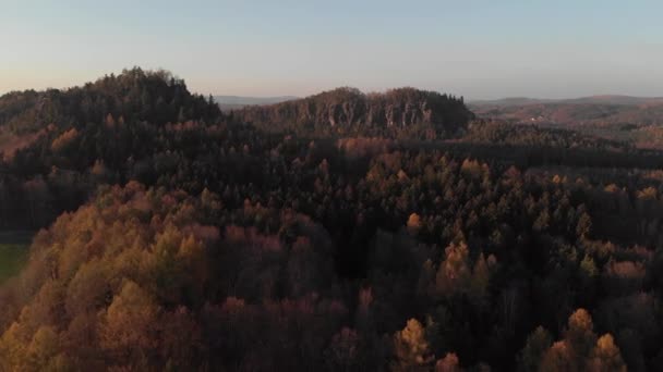 Aerial Beautiful Landscape Saxon Switzerland Autumn Forest Sandstone Rocks — Vídeos de Stock