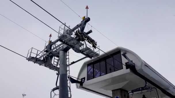Gudauri Ski Lift Station Action Month December Foggy Snowy Morning — Video