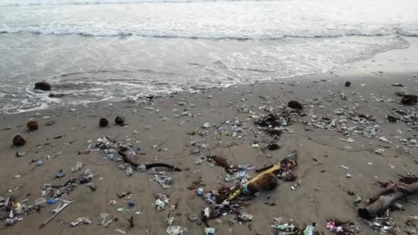 Slow Motion Shot Waves Washing Out Trash Ocean Garbage Beach — Stock video