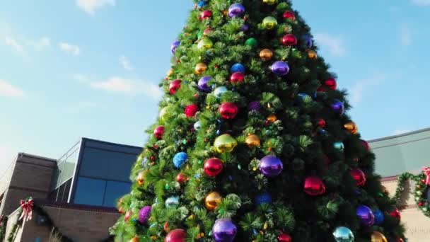 Christmas Tree Large Tower — Vídeo de Stock