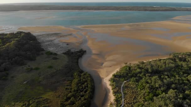 Aerial View Screw Creek River Mouth Meeting Andersons Inlet Victoria — Stockvideo