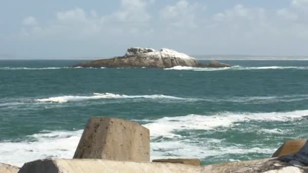 Cold Atlantic Breakwater South African West Coast Panning — Stockvideo