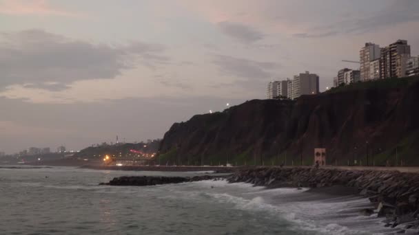 Zonsondergang Zee Snelweg Gebouwen Bij Malecn Miraflores Lima Uitzicht Vanaf — Stockvideo