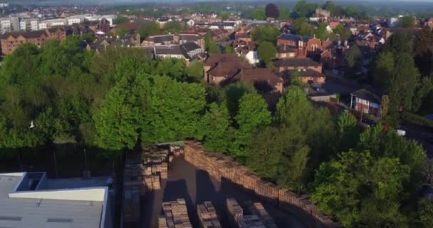Rising Aerial Shot Seagulls Which Reveals Historic Town Tonbridge Kent — Vídeo de Stock