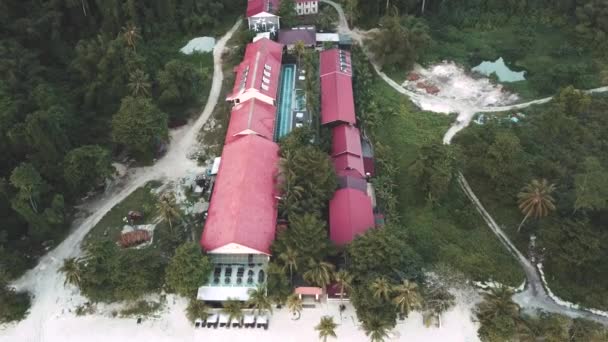 Filmato Droni Dall Isola Malesia Spiaggia Lato Stagione Tropicale Caduto — Video Stock