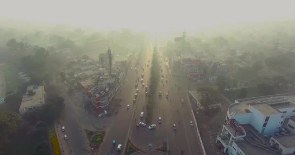 Бомбей Індія Повітряний Вид Міста Туманну Погоду Зосереджений Дорозі Рух — стокове відео