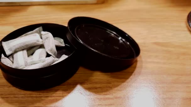 เดน Snus Snuff โลโก อแบรนด ทางเล อกท ยมในการส ในสแกนด เนเว — วีดีโอสต็อก