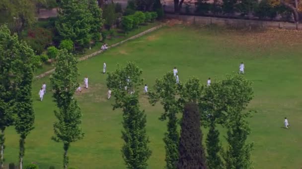 Пешавар Пакистан Студенты Играют Мяч Высоты Птичьего Полета Студенты Белой — стоковое видео