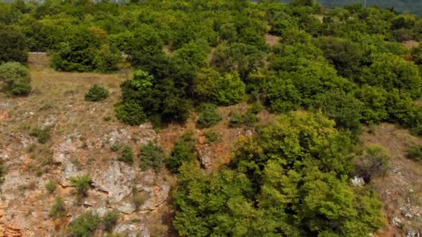 Aerial Shot Macedonia Coast Clif Beautiful Mountains Ohrid Lake Southern — Vídeos de Stock