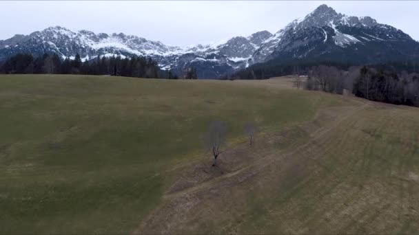 Flying Drone Swiss Alps Austria — стоковое видео