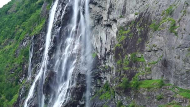 Famous Waterfall Seven Sisters Geiranger Fjord Norway Seen Cruise Ship – Stock-video