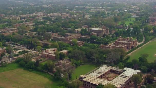 Beautiful Old College Building Aerial View Green Trees Forest Building — Stock Video
