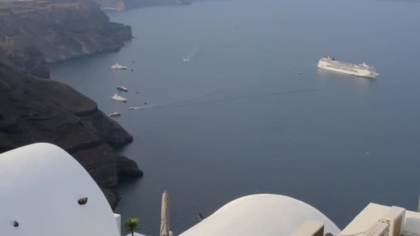 Vista Majestosa Paisagem Marítima Santorini Com Navio Cruzeiro — Vídeo de Stock