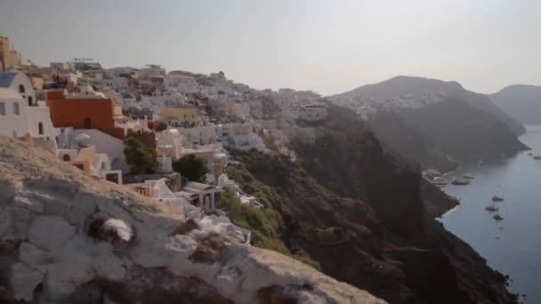 Gros Plan Oia Santorin Dirait Pendaison Des Falaises Escarpées Sur — Video