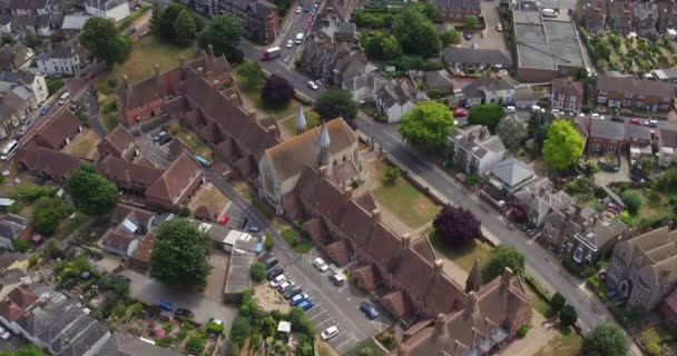 Pan Aérea Revelar Faversham Cidade Kent Reino Unido — Vídeo de Stock