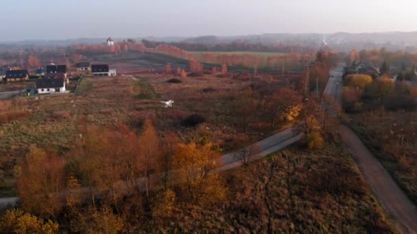 Drone Die Het Poolse Platteland Vliegt Beschoten Door Een Andere — Stockvideo
