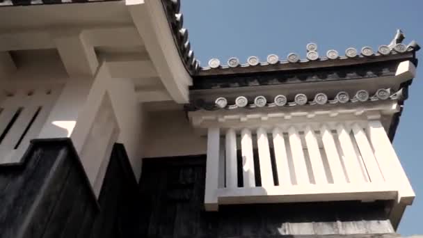 在日本Bitchu Matsuyama城堡上空移动平底锅 — 图库视频影像