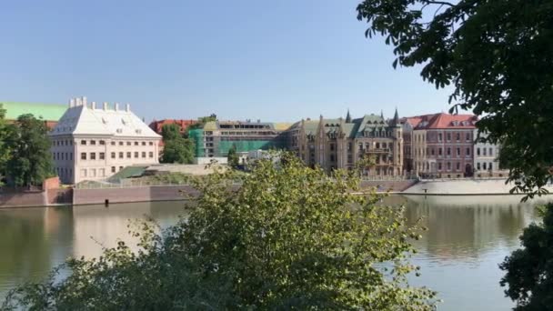 Panorama Wroc River Odra Flowing Old City — Vídeo de stock
