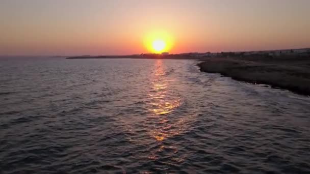 Aerial Shot Cloudless Sunset Sea Coast Holiday Resort Ayia Napa — Vídeo de Stock