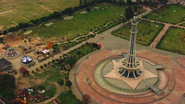 Aerial View Minar Pakistan Amusement Park Lahore Pakistan — Stock Video