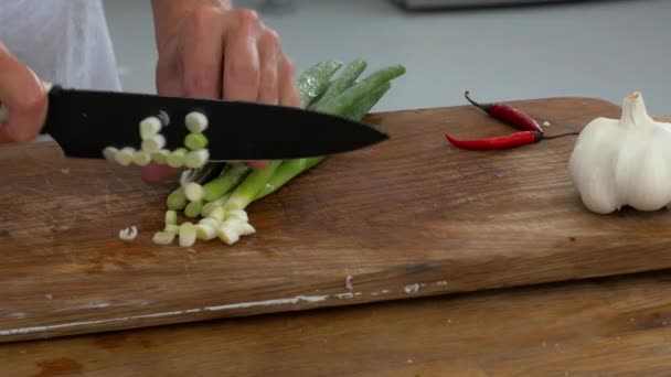 Dicing Celery Cutting Board Other Ingredients — 图库视频影像