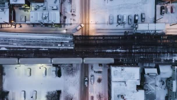 Luftaufnahmen Des Chicago Subway Train Cta Während Des Polar Vortex — Stockvideo