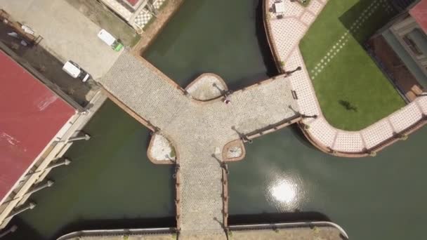 Воздушные Съёмки Перекрёстного Моста Лас Касас Филипинас Акузар — стоковое видео