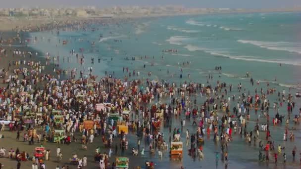 Aerial View Sea View Beach Karachi Pakistan Hundreds People Together — Stock video