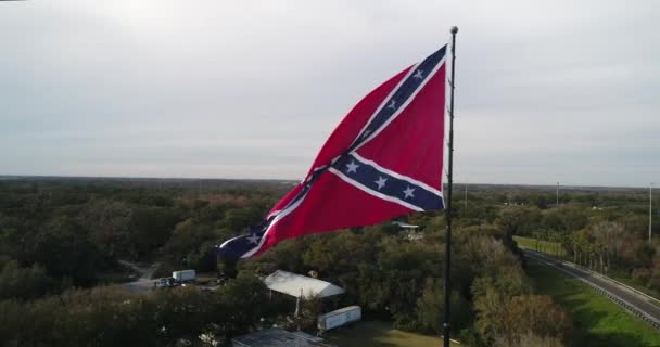 Bandera Confederada Ondeando Cerca — Vídeo de stock