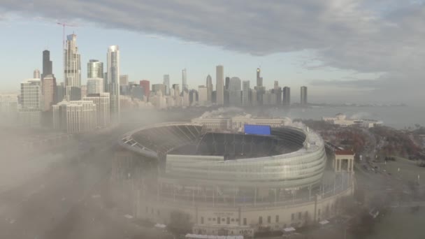 Foggy Soldier Field Hogar Los Osos Chicago — Vídeos de Stock