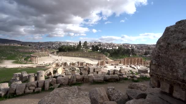 Mraky Obloze Nad Římskými Troskami Jordánském Městě Jerash — Stock video