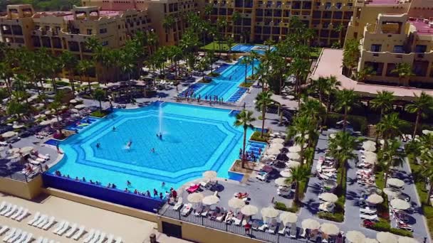 Drone Footage People Relaxing Playing Large Resort Pool Footage Captured — стокове відео