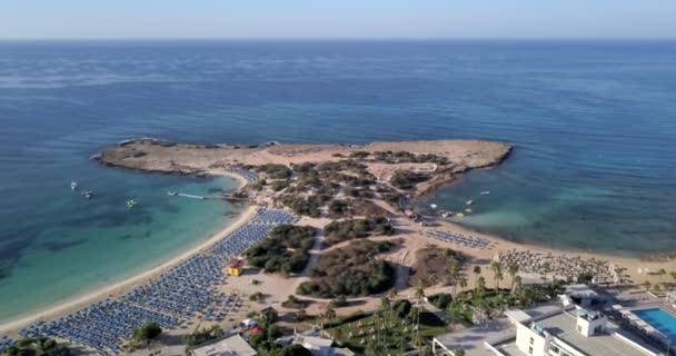 Aerial Shot Seacoast Beach Holiday Resort Makronissos Beach Ayia Napa — Vídeo de stock