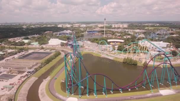 Aerial Dolly Left Right Showing Theme Park Orlando Roller Coaster — Stockvideo