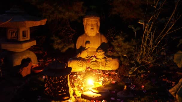 Buddha Statue Lamps Incense Seen Time Lapse Motion — Stockvideo