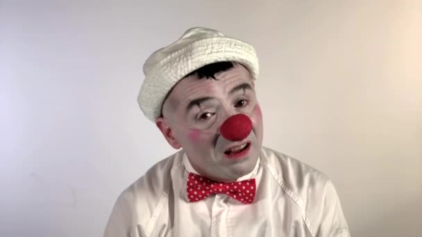 Emoji Klaun Horká Unavená Tvář Mime Klaun Vystrčeným Jazykem Kapkami — Stock video